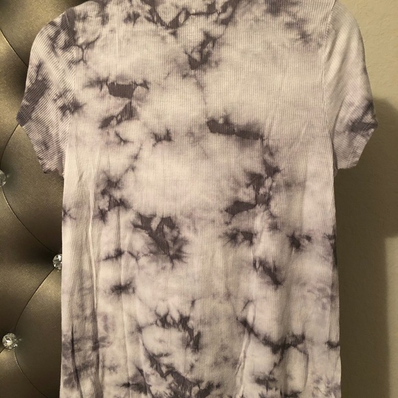 American Eagle Tie Dye Shirt - Picture 2 of 4